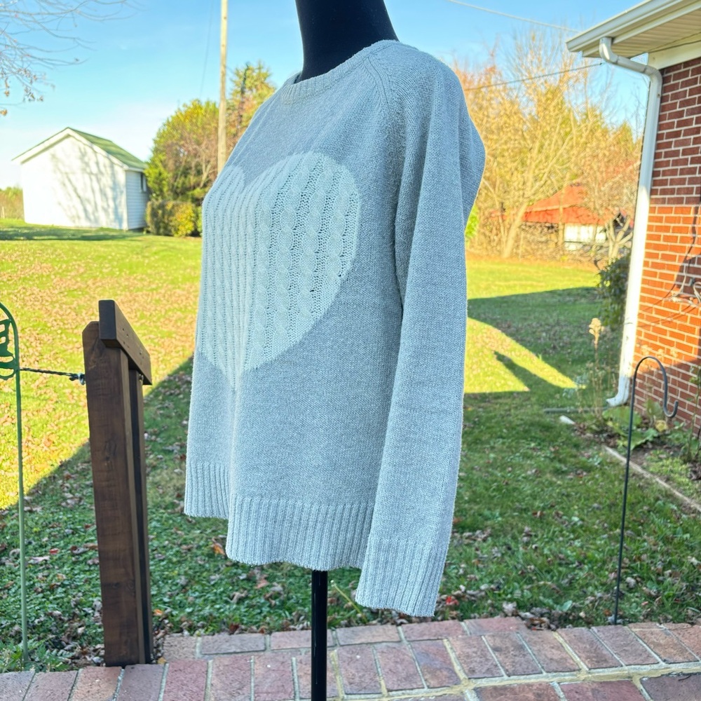 -Simply Southern Valentine Cabled Heart Kit Sweater Women’s Gray Size Medium - Picture 8 of 10